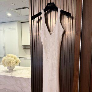 GUESS - Elegant Knit V-neck White Midi Dress